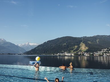 Summer vacation at the lake in Austria | © Zell am See-Kaprun Tourismus 