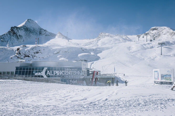 Mountain restaurant in the glacier ski area | © Kitzsteinhorn