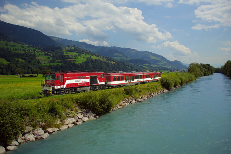 Erkunden Sie Attraktionen der Region mit der Pinzgauer Regionalbahn | Zell am See-Kaprun  | © Salzburg AG