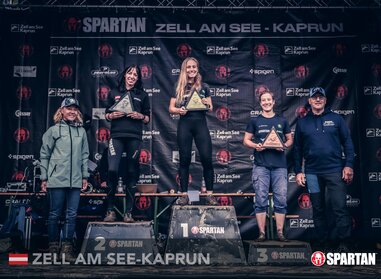 The winner Helene Draborg on the podium | © Sportograf