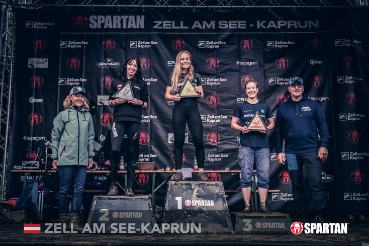 The winner Helene Draborg on the podium | © Sportograf