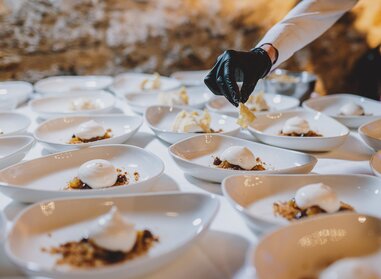 Kaprun Castle was transformed into a first-class culinary location on Thursday evening | © oberhauser graphics