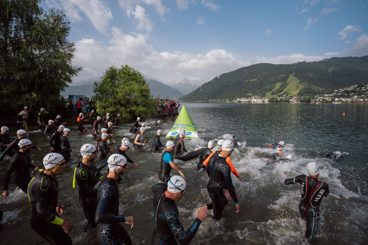 TriZell Schwimmbewerb im glasklaren Zeller See | © Zell am See-Kaprun Tourismus